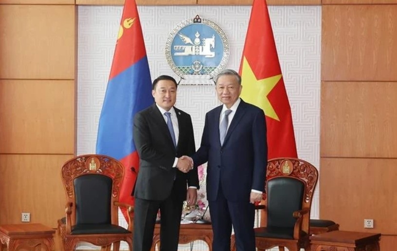 Vietnam wants enhanced all-round ties with Mongolia: Top leader